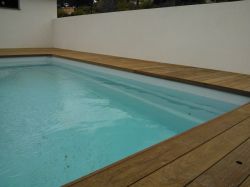 Tour de piscine en bois d'Ipé 