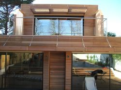 Petite terrasses protégée en  Red Cedar 