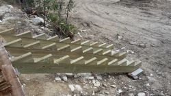 construction d'une ossature pour escalier en pin cl 4